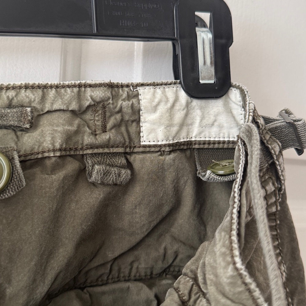 R13 Wide Leg Cargo Pants in GD Olive 28- Small Hole - Picture 10 of 16